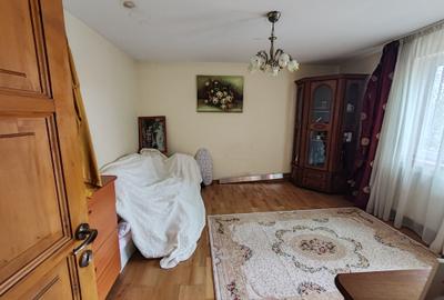 Apartament cu 2 camere decomandat în Bartolomeu