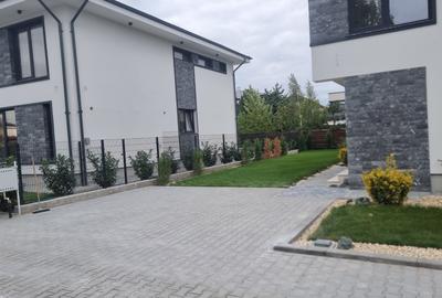 Complex rezidential cu 7 vile langa Laguna Albastra - 29