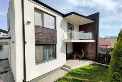 Casa moderna,4 camere, 2 bai, curte privata, zona Rediu - proiect Don Homes - 1