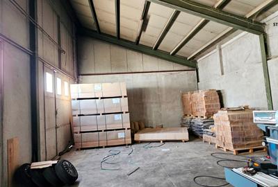 Complex imobiliar, hala, birouri si apartament, teren 1896 mp, Piatra Neamt - 17