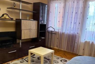 Apartament cu 3 camere, mobilat în Bucureștii Noi