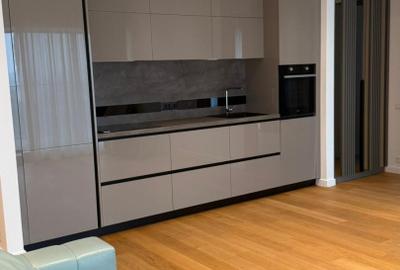 Apartament cu 2 camere semidecomandat, mobilat în Barbu Văcărescu