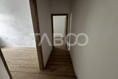 Apartament renovat complet la casa 3 camere 60 mpu Piata Cluj Sibiu - 9