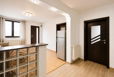 Casa cu 2 camere si curte - 4