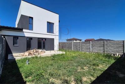 Duplex cu 4 camere în Giroc