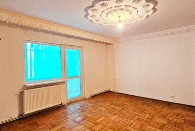 Apartament 3 camere decomandate, etaj 1,cu loc de parcare si boxa, Cl.Romanului - 4