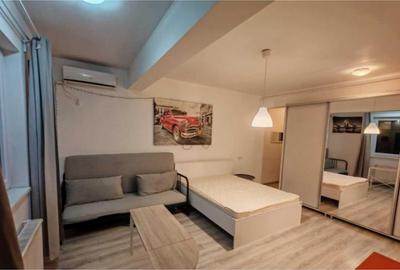 Aparatorii Patriei - Garsoniera 45 mp ,centrala proprie - 1