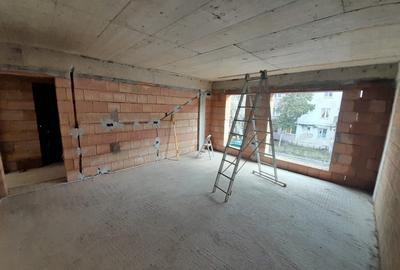 Apartament 2 camere, bloc nou ,Zona HAN - 17