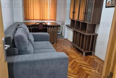 Apartament spatios cu 4 camere plus boxa accesibila din interior. - 10