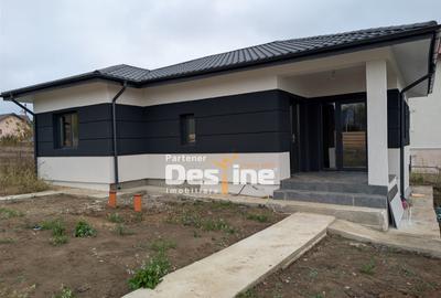 Casă individuală cu 3 camere în Horpaz