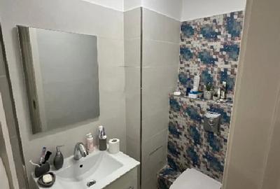 UNIRII ROND Alba Iulia,metrou  Muncii Decebal ,BL STRADAL  Renovat,etaj  3/8 - 5