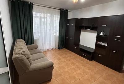 Apartament cu 2 camere semidecomandat, mobilat în Zimbru