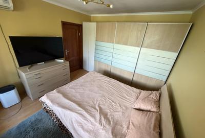 3 camere mobilat utilat etaj 3/4,metrou 1 decembrie la 5 minute - 19