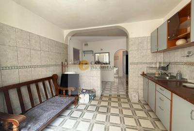 Unirii I 3 camere- decomandat I Etaj 2 I 1991 - 21