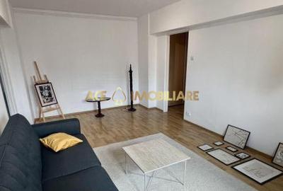 Apartament cu 3 camere decomandat, mobilat în Ghencea