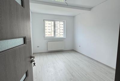 VANZARE APARTAMENT 3 CAMERE DECOMANDAT-2 BAI-BALCON-70 MP UTILI STR TINERETULUI - 6