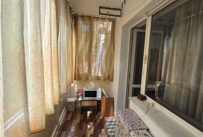 Garsoniera tip studio, 43mp, centrala bloc, loc parcare, metrou Drumul Taberei, - 2