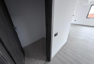 Casa P+1+Pod. 3 cam. Util 110mp. Teren 237mp - 12