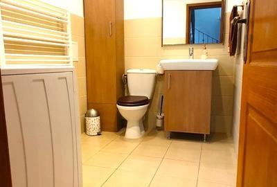 Vila P+1+M cu 5 camere, moderna, zona Victoria - Stadionul Farul! - 6