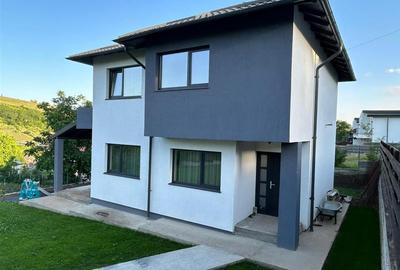 Casa 4 camere Rediu Breazu,Incalz Pard,Asfalt - 1