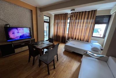 Apartament 3 camere  Mamaia zona Regal