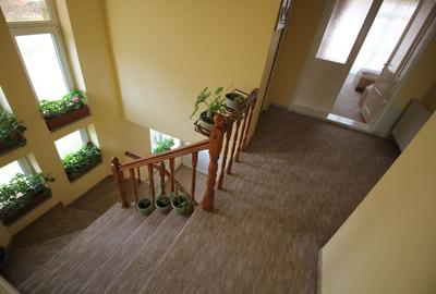 Casa 4 camere,4 bai,1 bucatarie,1 living,120 mp,500mp teren - 14