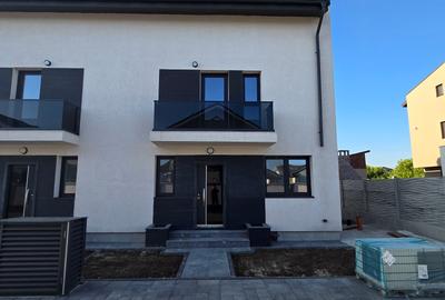 Casa de vanzare | 175mp | Duplex | Otopeni central | 700m fata de DN1 - 15