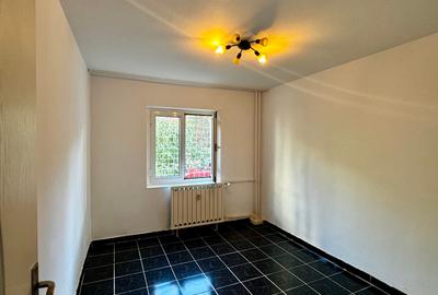 Vanzare apartament 4 camere Decebal