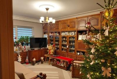 Apartament cu 3 camere decomandat în Tătărași