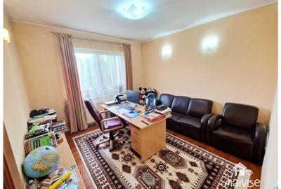 Vila superba cu garaj si  teren 1500 mp, Covasna - 9