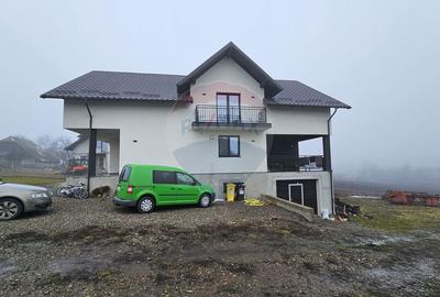 Casă / Vilă de lux, Moara Nica, Suceava - 9