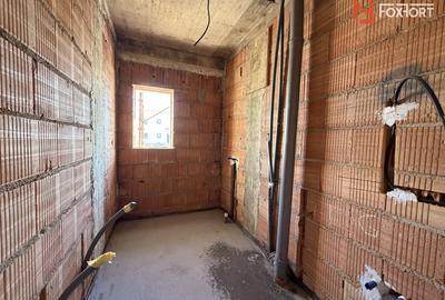 Duplex cu 3 camere si teren de 247 mp de vanzare in localitatea Sacalaz - 7