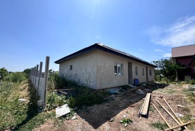 Casa  pe parter 3 cam+Pod.Teren 210mp. - 30