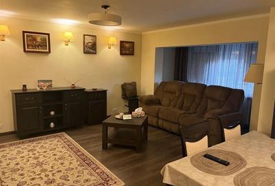 Apartament cu 3 camere decomandat, mobilat în Scriitorilor