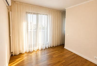 PENTHOUSE CU TERASĂ SPECTACULOASĂ DE 42 MP ȘI 2 PARCĂRI SUBTERANE  SECTOR 1 - 10