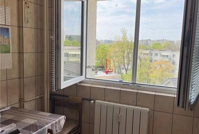 2 camere Titan  Costin Georgian oferta rara! - 5