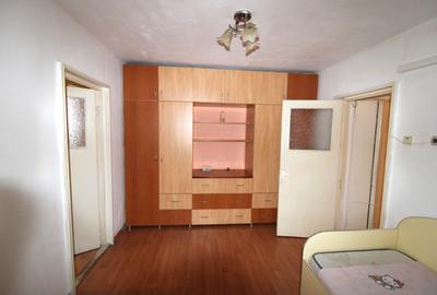 Apartament cu 3 camere in Micro 19