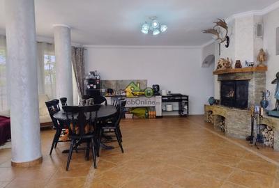 Vilă elegantă cu design luxos și grădină superb amenajată în Șag - 8