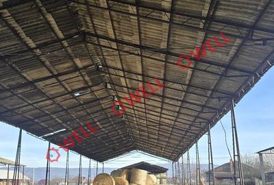 Teren industrial de vânzare în Ghidfalău cu depozit de fân! - 4