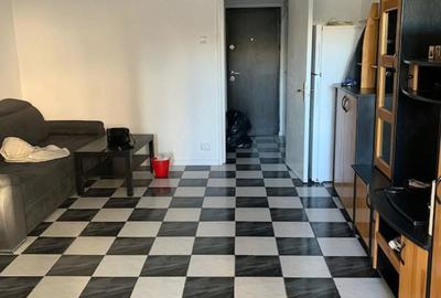 GARSONIERĂ DE VÂNZARE IN ZONA DRUMUL TABERI SEC.6 - 3