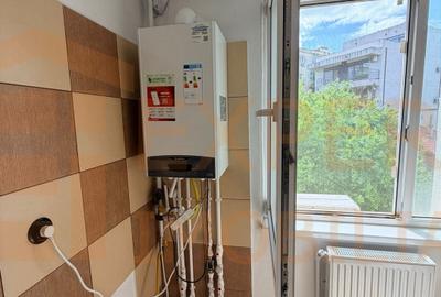 Apartament 2 camere de vanzare in zona Tomis Nord - 3