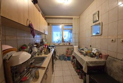 Apartament cu 3 camere în Militari