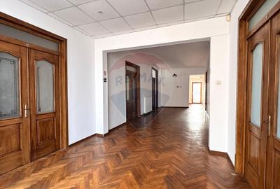 Vila de vanzare in zona peninsulara Constanta - 20