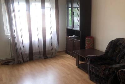 Apartament 2 camere decomandat - Tomis III - 81.900 euro (Cod E2+E7) - 1