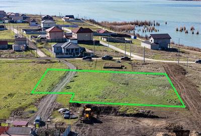 Teren Intravilan 2380 mp Langa Lac, Corbu - 5