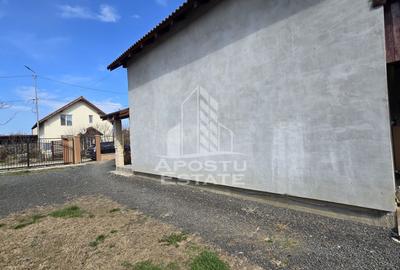 Casa individuala de vanzare, 4 camere, Sanmihaiu Roman, comision 0 - 30