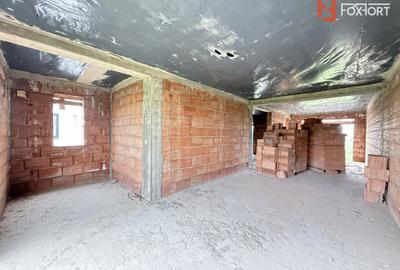 Duplex intreg 8 camere, LA ROSU, de vanzare in Sacalaz, la intrare - 12