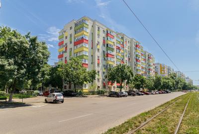Apartament cu 3 camere decomandat în Sebastian