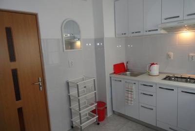 De inchiriat  apartament o camera mobilat,RENOVAT zona Dorobanti Braila