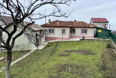 Hârșova - Cetatea Carsium casa 4 camere - 1